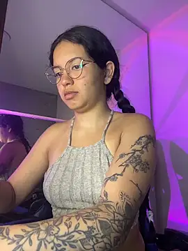 Rosita forever  online show from April 14, 2026, 1:49 pm