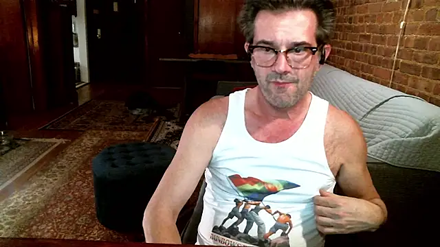 Johnny Bottoms online show from March 18, 2026, 12:03 am