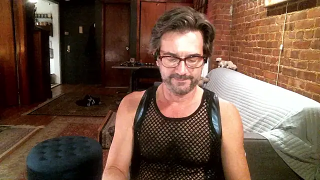 Johnny Bottoms online show from December 2, 2025, 10:44 pm