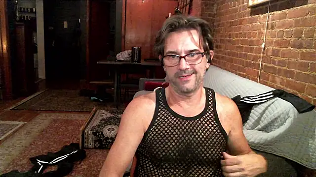 Johnny Bottoms online show from November 14, 2025, 4:27 am