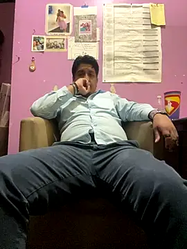 manolo666hot online show from October 12, 2025, 2:24 am