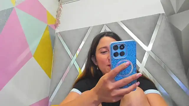 Valeria grey69 online show from September 25, 2025, 8:04 pm