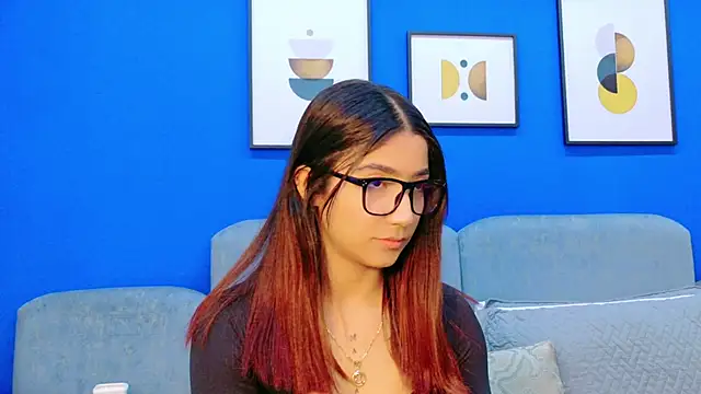 Snapshot of martina_roldam chatting on February 10, 2026, 9:25 pm martina roldam online show from February 10, 2026, 9:25 pm