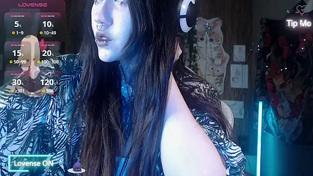 Snapshot of chloe_crystall_killer chatting on May 1, 2026, 10:09 am chloe crystall killer online show from May 1, 2026, 10:09 am
