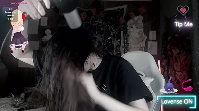 chloe crystall killer online show from February 26, 2026, 6:02 am