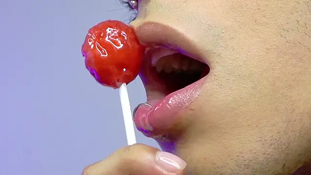 seven7xis online show from March 21, 2025, 8:06 am