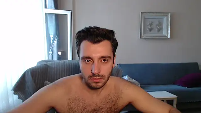 handsomeee04 online show from September 10, 2025, 4:44 am