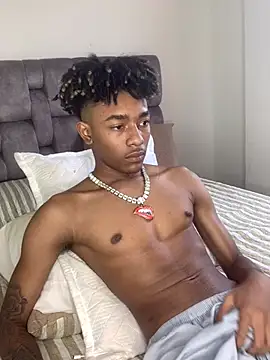 Boy cock18 online show from February 25, 2025, 4:35 pm