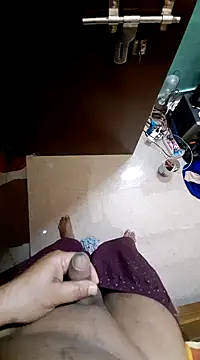 Snapshot of Bloal25 chatting on December 29, 2024, 11:18 pm Bloal25 online show from December 29, 2024, 11:18 pm