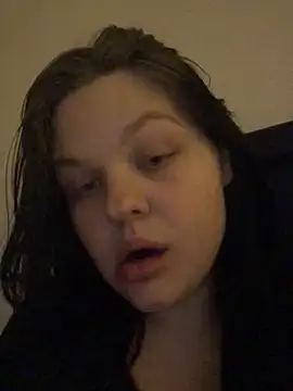 Snapshot of Charlotte_Ros chatting on December 24, 2024, 7:55 pm Charlotte Ros online show from December 24, 2024, 7:55 pm