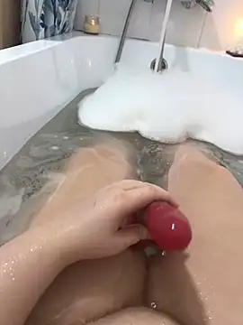 Snapshot of Charlotte_Ros chatting on January 30, 2025, 5:49 pm Charlotte Ros online show from January 30, 2025, 5:49 pm