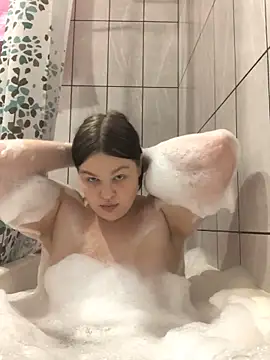 Snapshot of Charlotte_Ros chatting on January 4, 2025, 5:16 pm Charlotte Ros online show from January 4, 2025, 5:16 pm