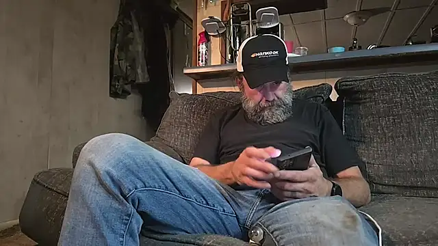 zaneporter46 online show from June 3, 2026, 2:07 pm