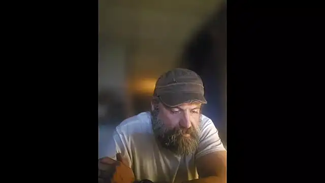 zaneporter46 online show from November 17, 2025, 9:08 pm