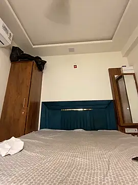 ahista online show from March 29, 2026, 6:31 pm