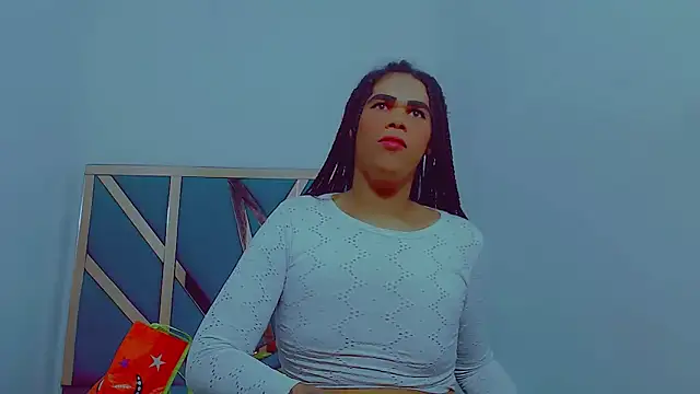 Snapshot of fox_naughty_violet chatting on November 12, 2025, 7:51 pm fox naughty violet online show from November 12, 2025, 7:51 pm