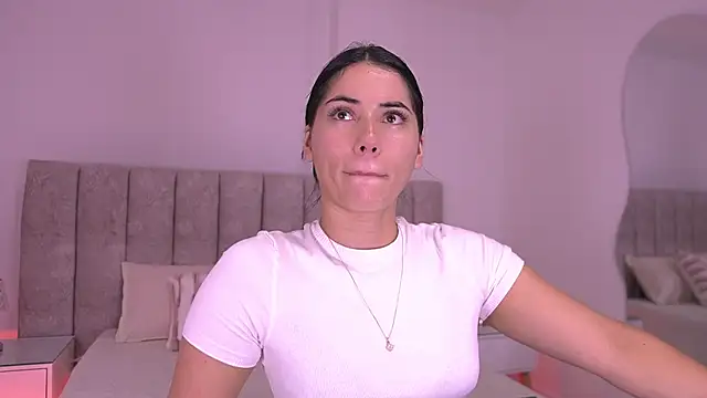 Snapshot of sam_lewins chatting on November 21, 2025, 7:13 pm sam lewins online show from November 21, 2025, 7:13 pm