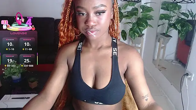 nikkystorm1  online show from September 25, 2025, 2:34 pm