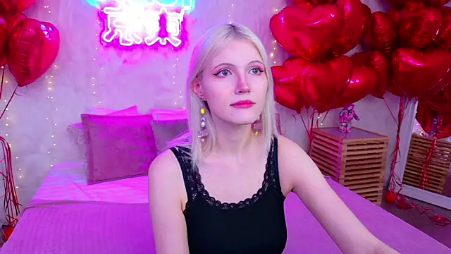 Snapshot of NellieLoyns chatting on February 6, 2026, 5:09 pm NellieLoyns online show from February 6, 2026, 5:09 pm