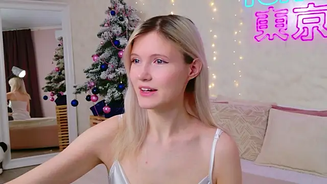 Snapshot of NellieLoyns chatting on January 6, 2026, 5:17 pm NellieLoyns online show from January 6, 2026, 5:17 pm