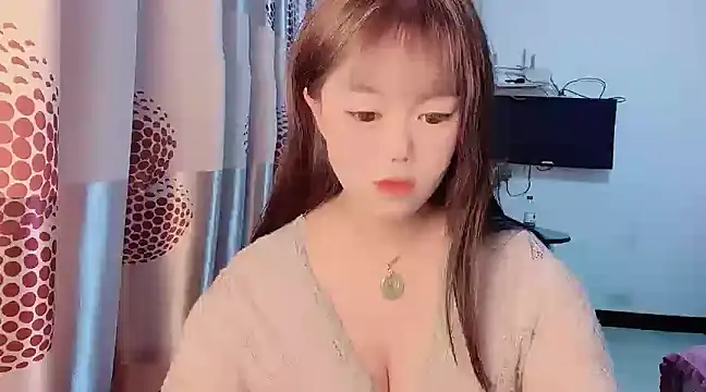 Snapshot of 77-q chatting on January 2, 2025, 1:51 pm 77-q online show from January 2, 2025, 1:51 pm