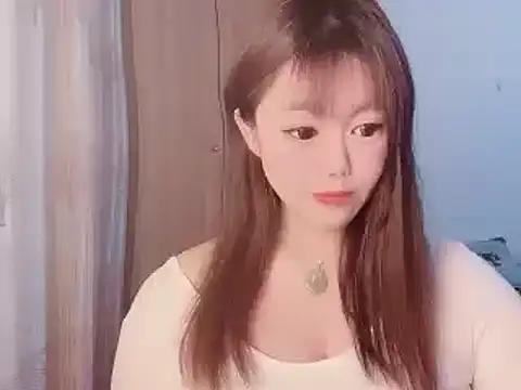 Snapshot of 77-q chatting on December 25, 2024, 5:15 pm 77-q online show from December 25, 2024, 5:15 pm