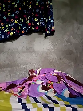 Andres123cv online show from February 2, 2026, 7:57 pm