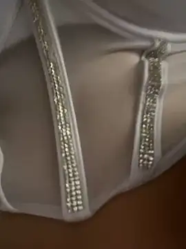 Mariapaula online show from February 17, 2025, 6:39 pm