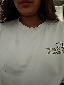 cute monu online show from October 16, 2025, 1:58 am