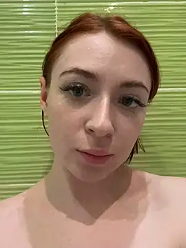 Cuteroxyfoxy online show from February 17, 2025, 2:49 pm