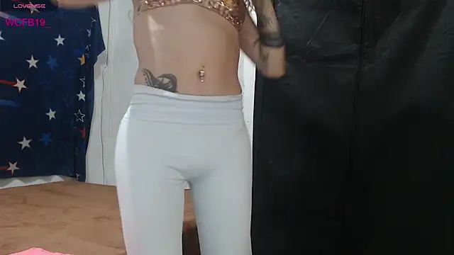 NaughtyBarbie19 online show from October 22, 2025, 11:03 pm