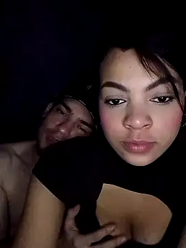 Snapshot of BlakeandRouse chatting on February 8, 2026, 8:06 pm BlakeandRouse online show from February 8, 2026, 8:06 pm