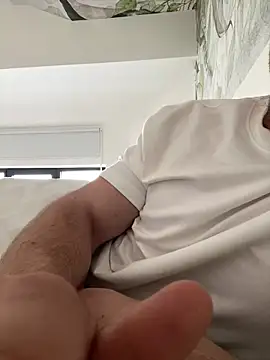 couplehot992 online show from March 2, 2025, 12:58 pm