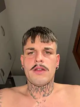 D3V0Z online show from November 14, 2025, 10:13 pm