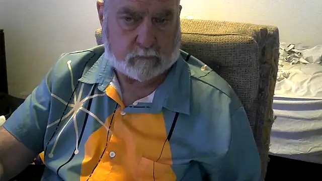 viejo oso online show from October 30, 2025, 3:16 am