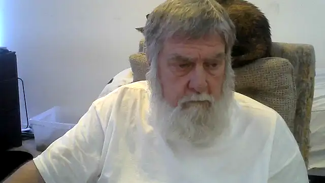 Snapshot of viejo_oso chatting on May 31, 2026, 11:27 pm viejo oso online show from May 31, 2026, 11:27 pm