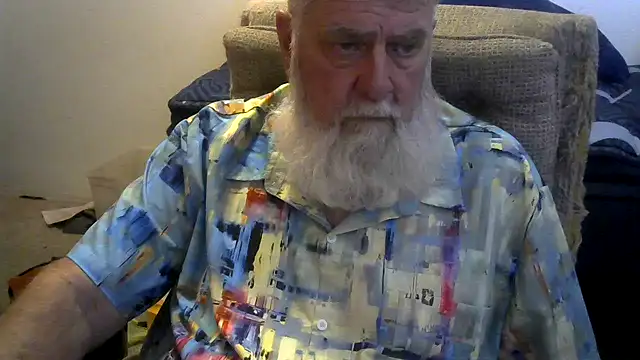 Snapshot of viejo_oso chatting on July 29, 2026, 11:59 pm viejo oso online show from July 29, 2026, 11:59 pm