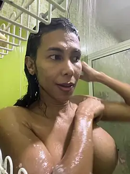 Ebonyxprincess  online show from October 27, 2025, 7:59 pm