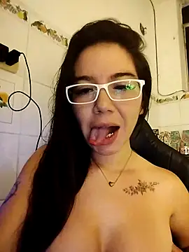 StarSex22 online show from December 26, 2024, 4:43 am