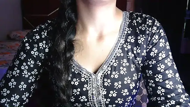 Somiya87 online show from April 6, 2026, 7:15 pm