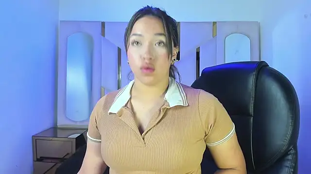 Snapshot of IsabellRodriguez18 chatting on March 6, 2026, 3:45 am IsabellRodriguez18 online show from March 6, 2026, 3:45 am