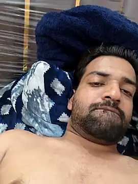 Snapshot of playboyz77 chatting on March 29, 2026, 1:24 pm playboyz77 online show from March 29, 2026, 1:24 pm