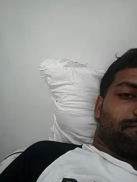 Snapshot of playboyz77 chatting on September 21, 2025, 8:19 am playboyz77 online show from September 21, 2025, 8:19 am