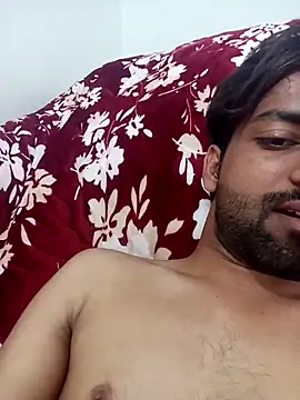 Snapshot of playboyz77 chatting on February 26, 2025, 6:19 am playboyz77 online show from February 26, 2025, 6:19 am