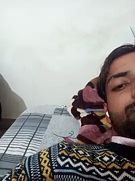 Snapshot of playboyz77 chatting on January 3, 2025, 5:20 pm playboyz77 online show from January 3, 2025, 5:20 pm