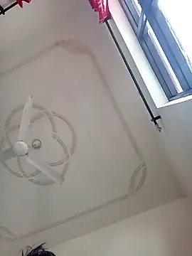 Snapshot of playboyz77 chatting on January 3, 2025, 9:47 am playboyz77 online show from January 3, 2025, 9:47 am