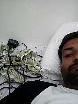 Snapshot of playboyz77 chatting on September 26, 2025, 8:10 am playboyz77 online show from September 26, 2025, 8:10 am