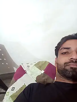 Snapshot of playboyz77 chatting on January 5, 2025, 2:19 pm playboyz77 online show from January 5, 2025, 2:19 pm