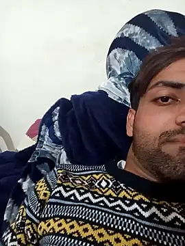 Snapshot of playboyz77 chatting on January 9, 2025, 3:23 pm playboyz77 online show from January 9, 2025, 3:23 pm