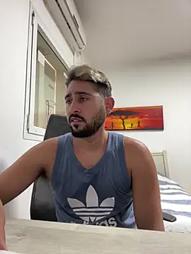 Snapshot of luffykingofpirets chatting on November 12, 2025, 12:31 pm luffykingofpirets online show from November 12, 2025, 12:31 pm